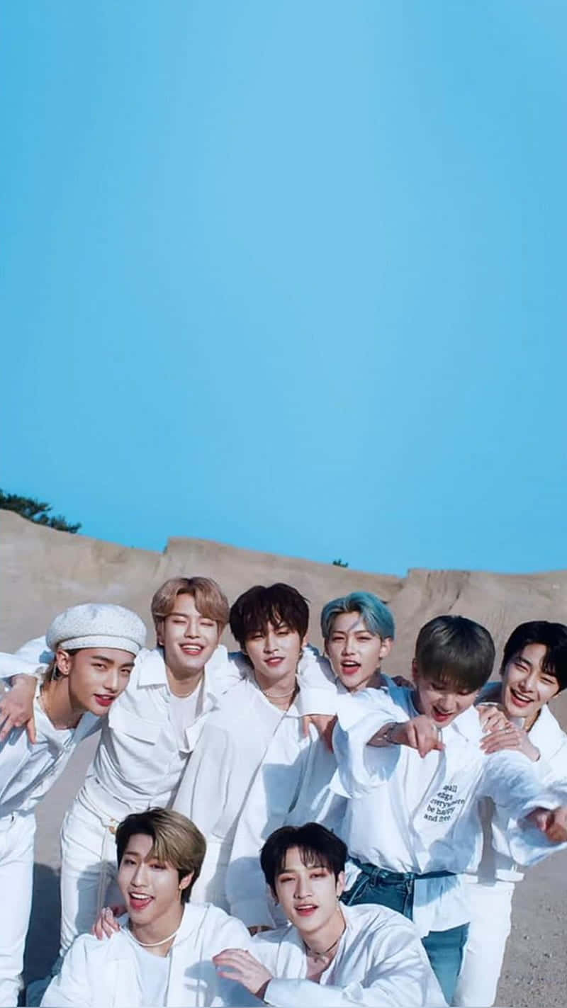 Stray Kids Show Everyone What True Talent Looks Like In Spectrum Tour 2020 Wallpaper