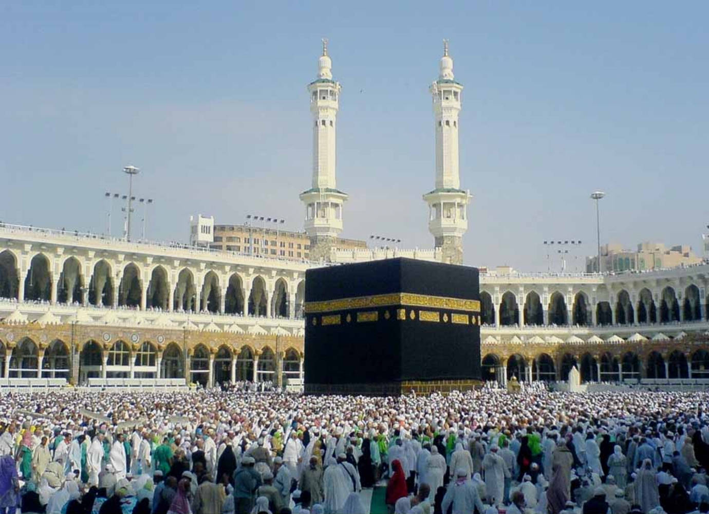 Stunning Hd Image Of The Kaaba In Makkah Wallpaper