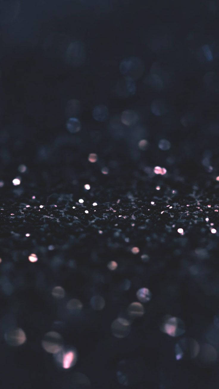 Stylish Black Falling Rain Wallpaper