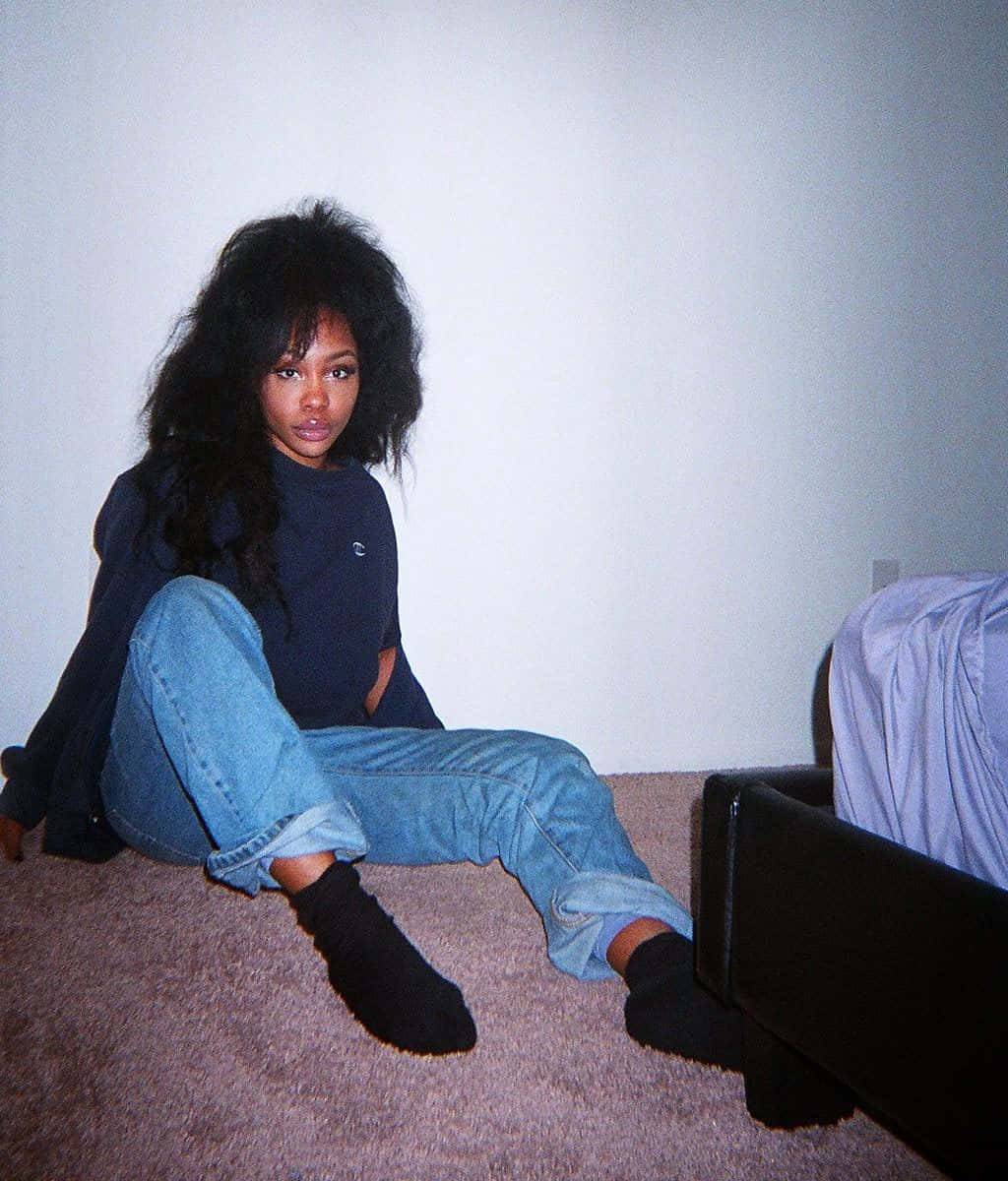 Sza In Bedroom Wallpaper