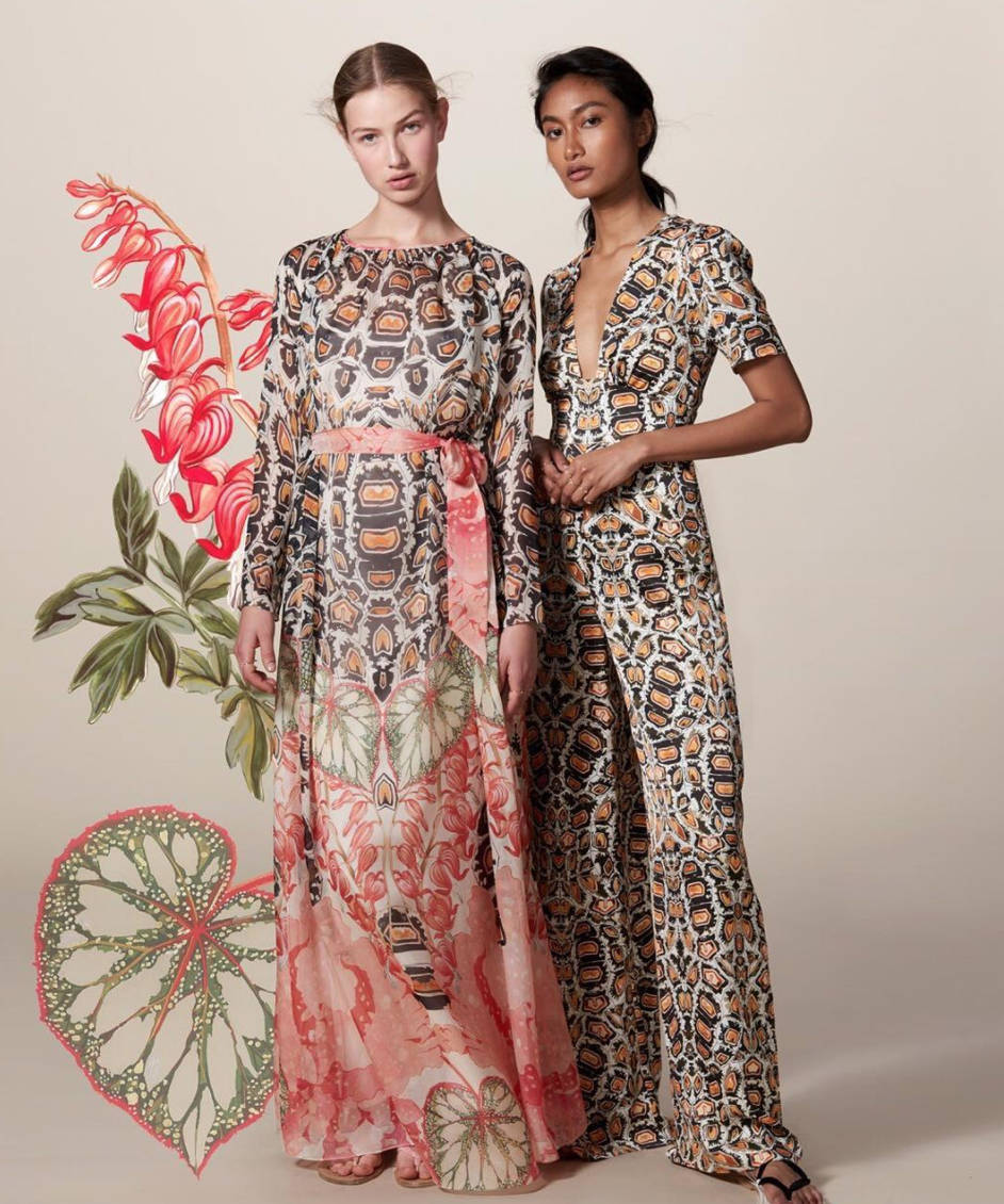 Temperley London Two Models Similar Clothing Wallpaper