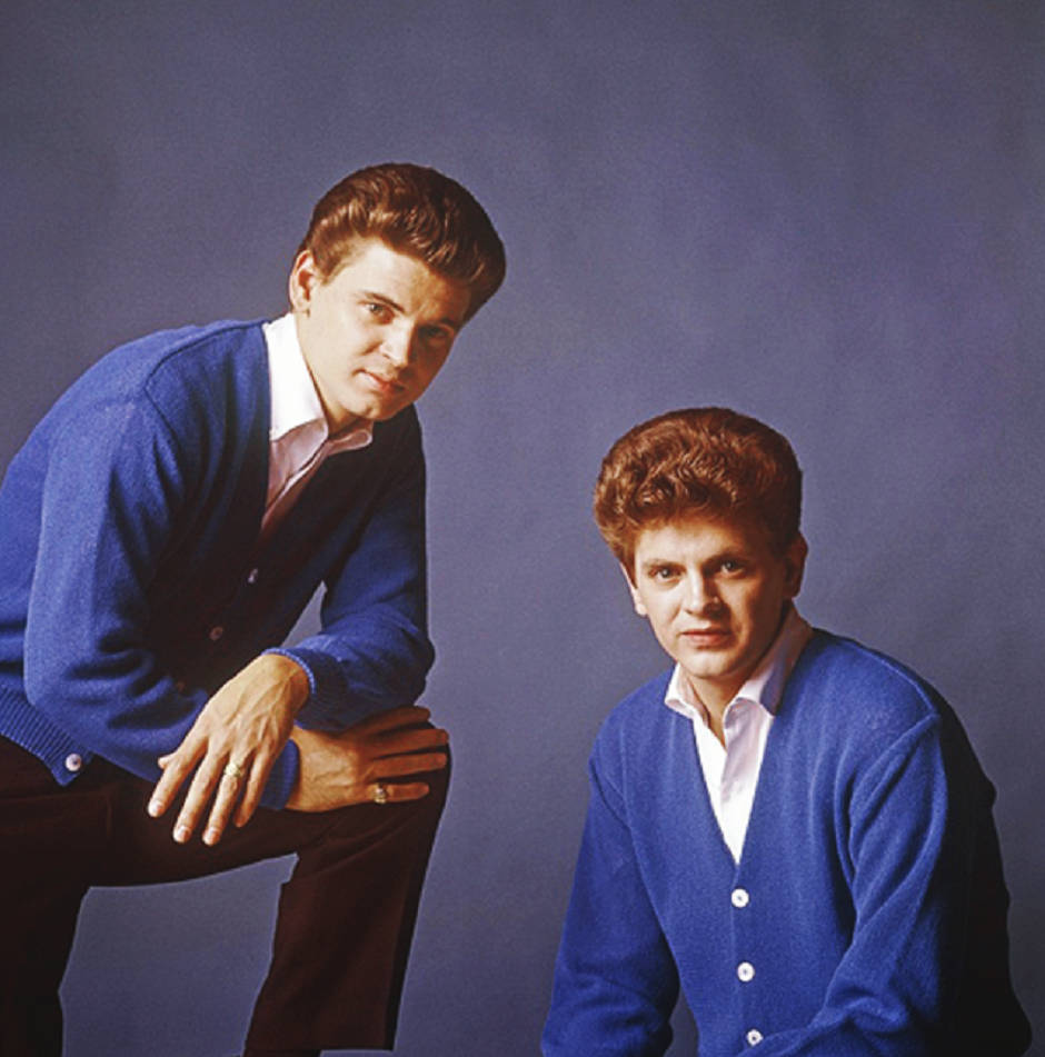 The Everly Brothers In A 1959 Studio Photoshoot Wallpaper