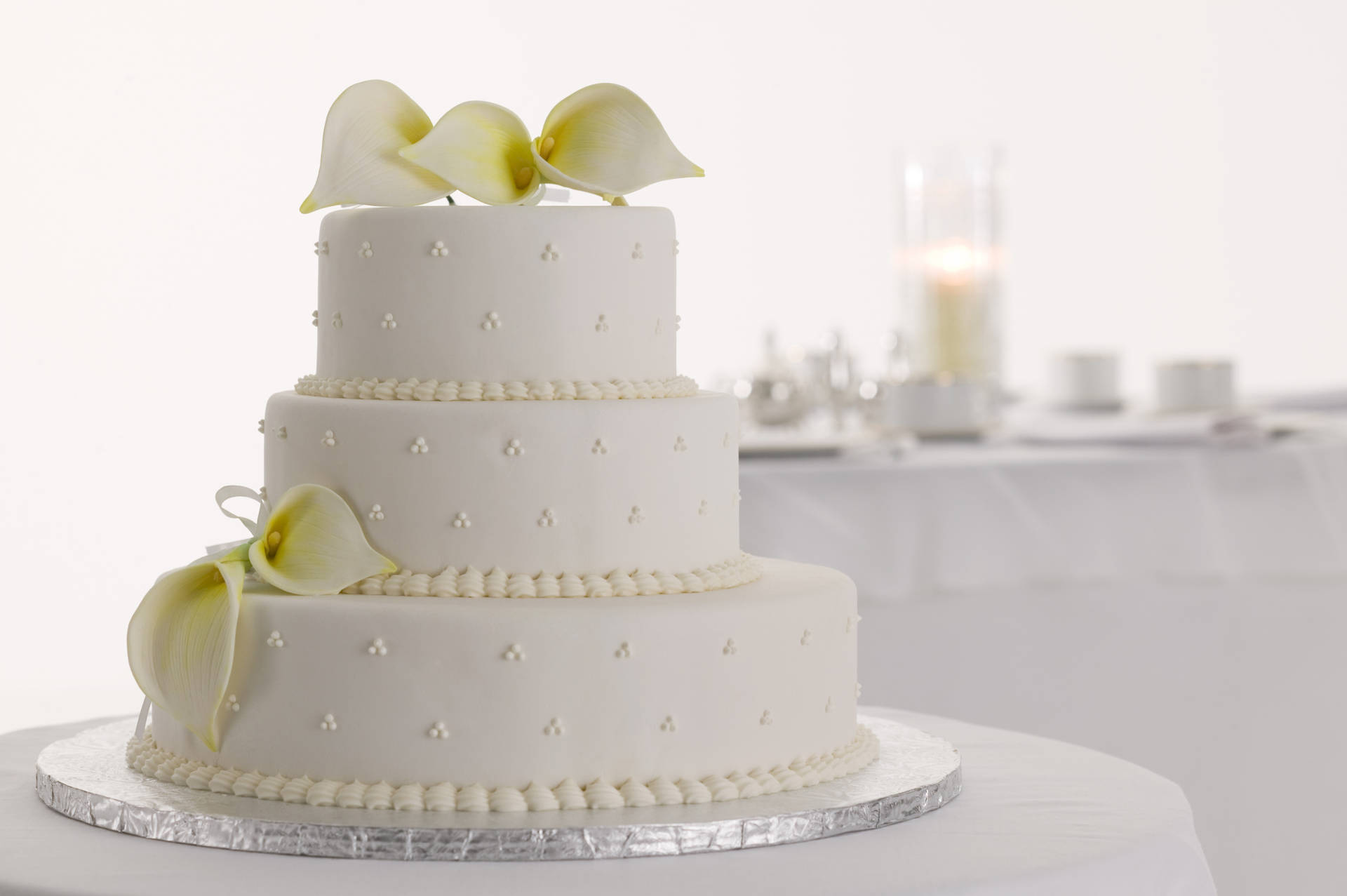 Three Tiered Chiffon Wedding Cake Wallpaper