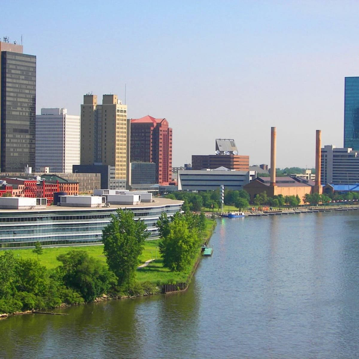 Toledo Parks Beside Maumee River Wallpaper