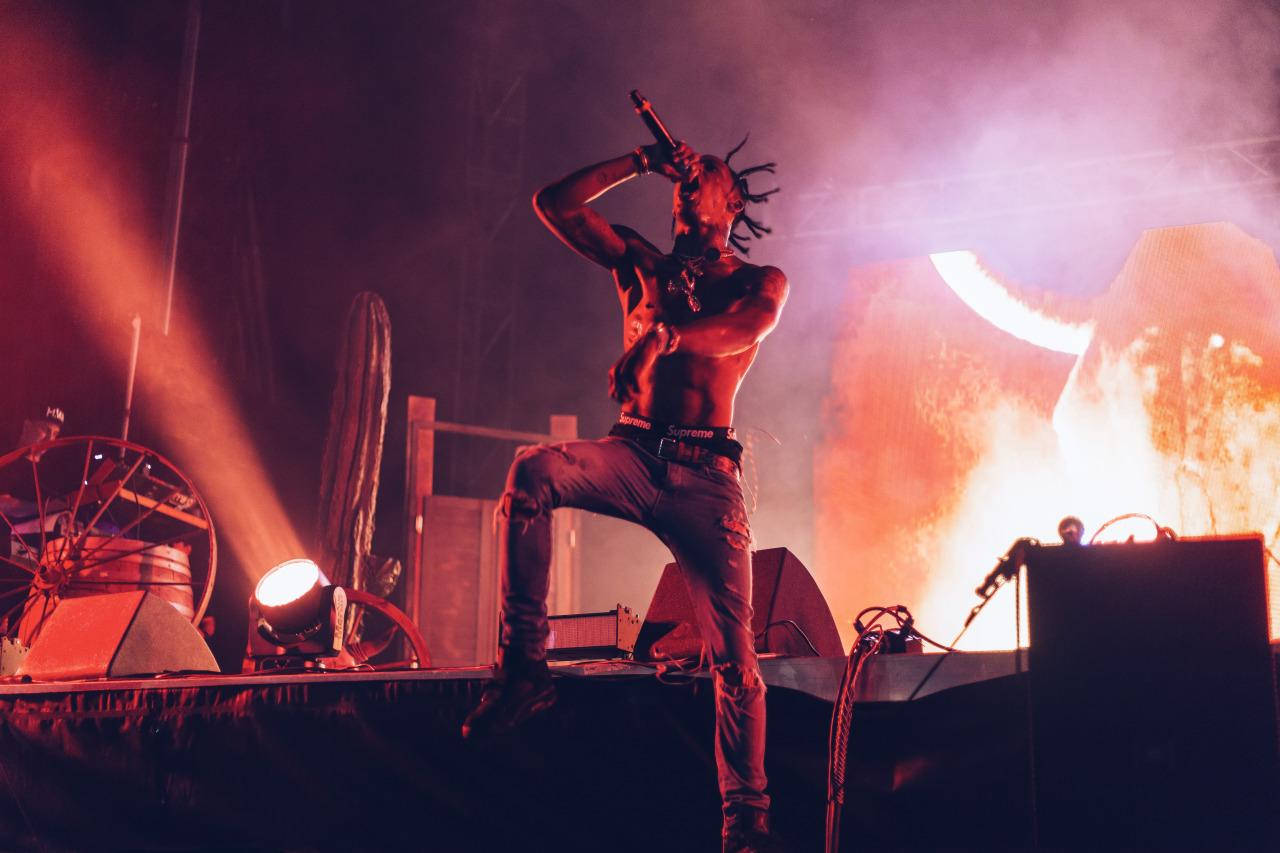 Travis Scott Jack Boys On Stage Wallpaper