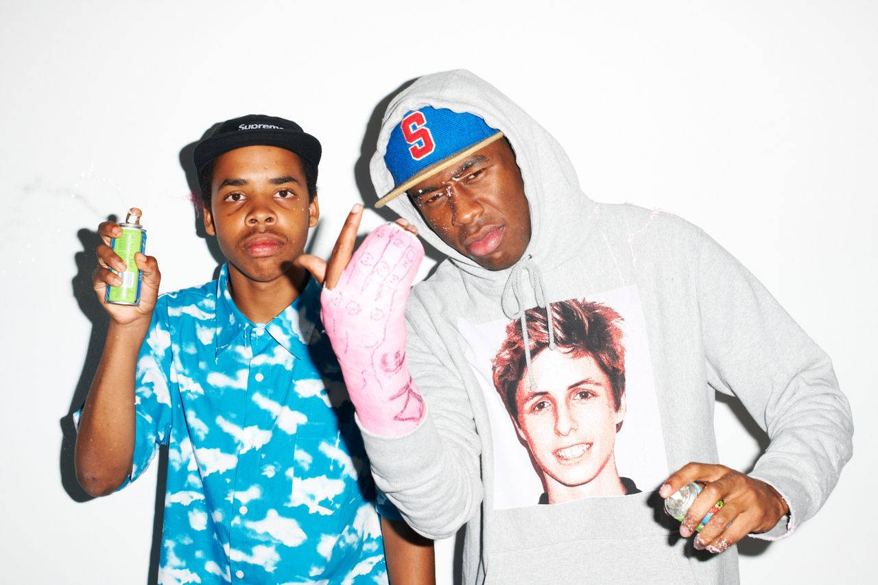 Tyler The Creator And Earl Sweatshirt Having A Good Time Wallpaper