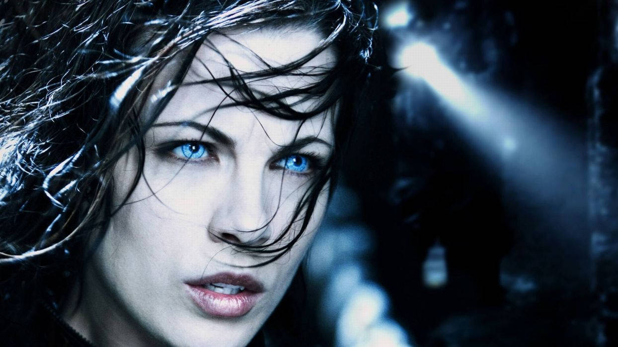 Underworld Evolution Vampire Selene Wallpaper