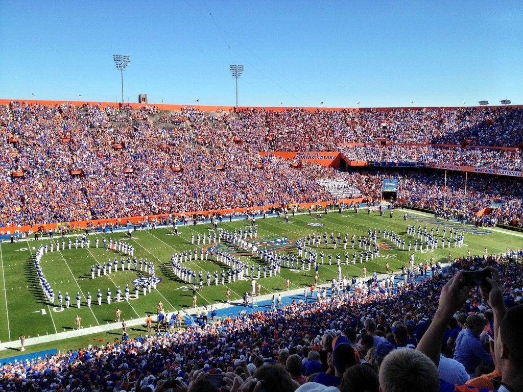 University Of Florida Gators Cheerleaders Wallpaper