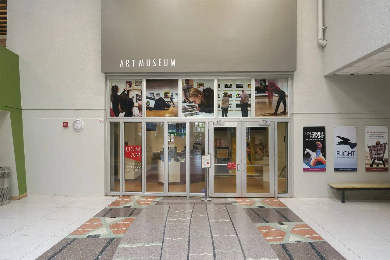 University Of New Mexico Art Museum Entrance Wallpaper