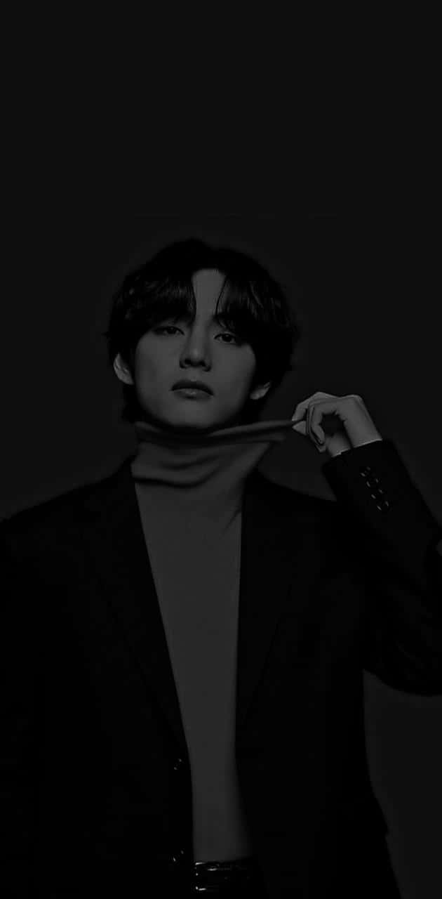 V Bts Phone In Dark Mode Wallpaper