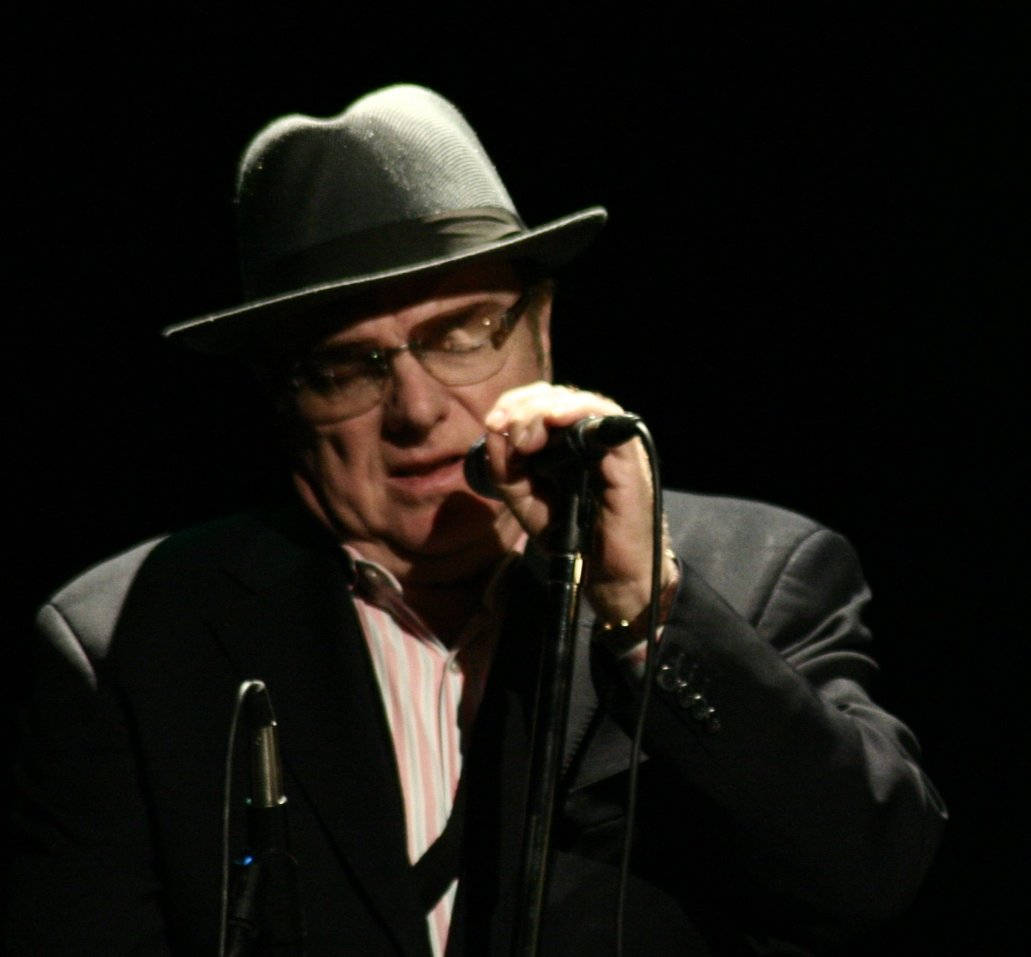 Van Morrison Famed Finest Singer-songwriter Wallpaper