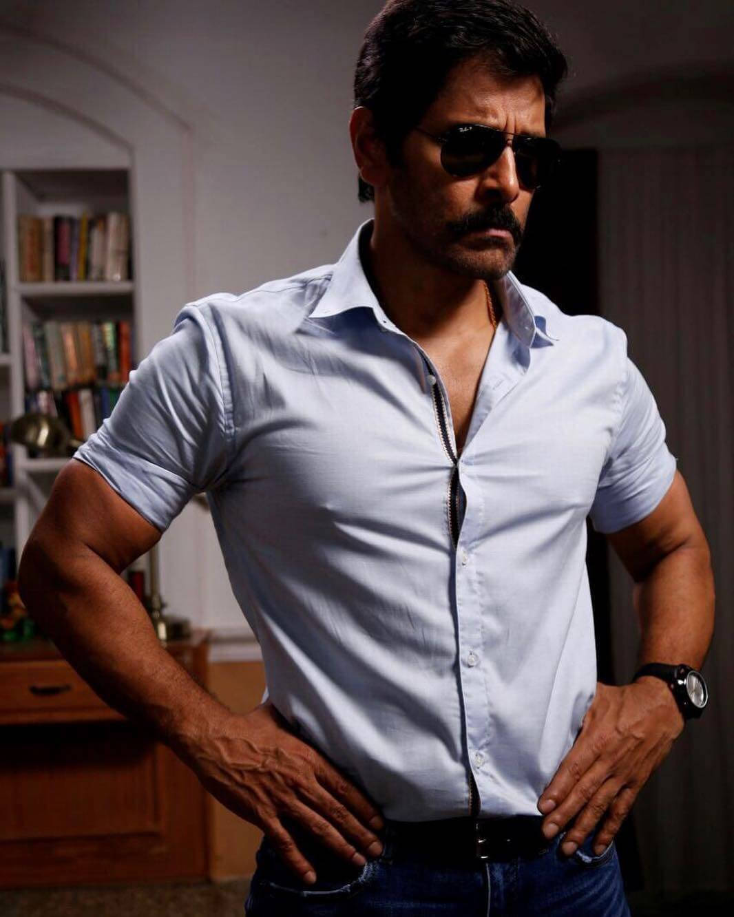 Vikram Film Still Saamy Square Wallpaper