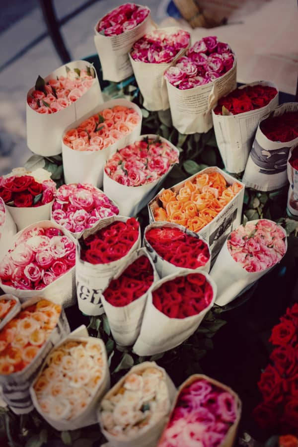 Vintage Flower Aesthetic Bouquets For Sale Wallpaper