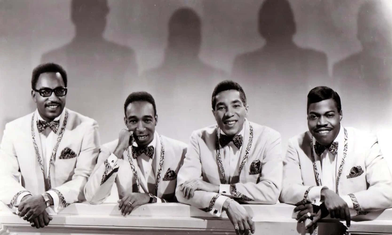 Vintage Motown Group Portrait Wallpaper