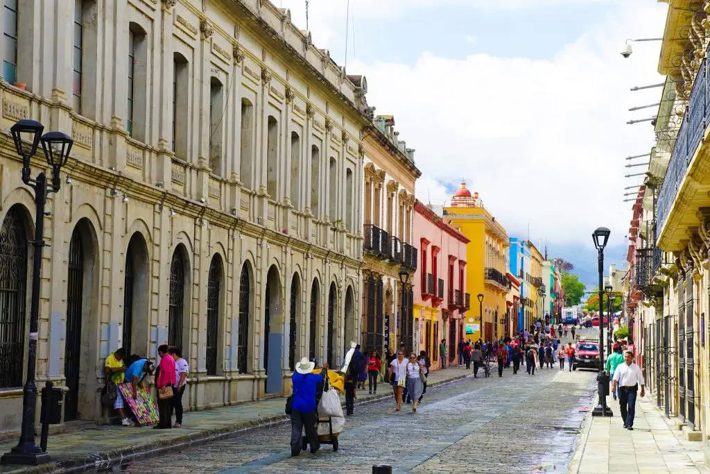 Vintage Structure In Oaxaca Wallpaper