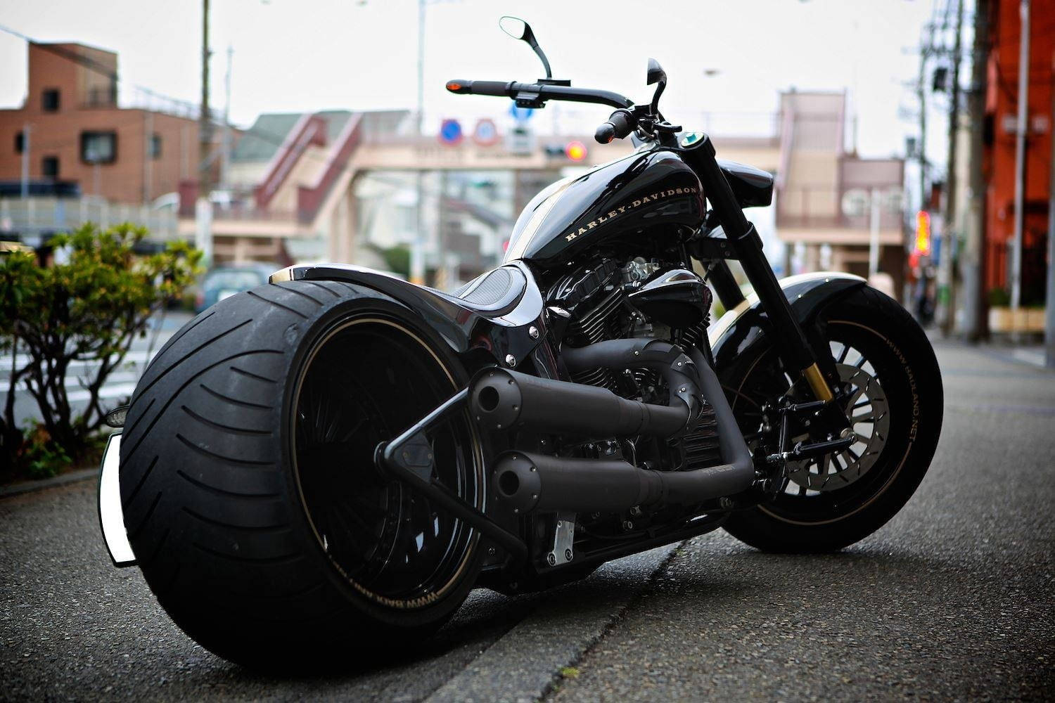 Vrsc Bobber Motorcycle Wallpaper