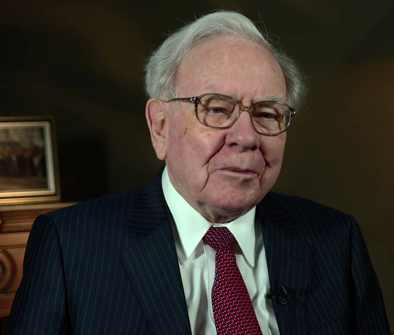 Warren Buffett Candid Interview Photography Wallpaper