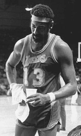 Wilt Chamberlain Grayscale Wallpaper