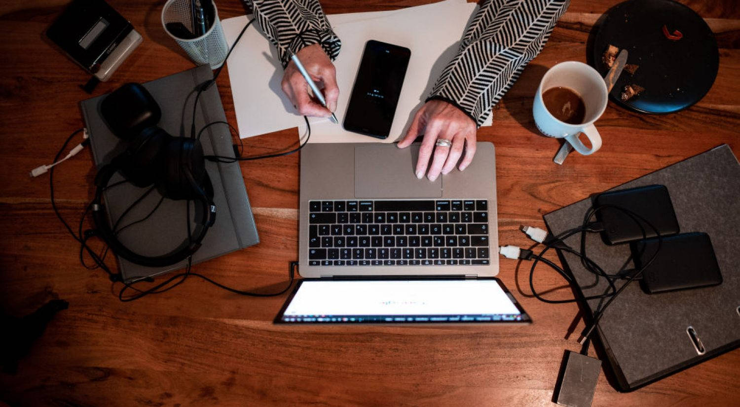 Work Table With Gadgets Wallpaper