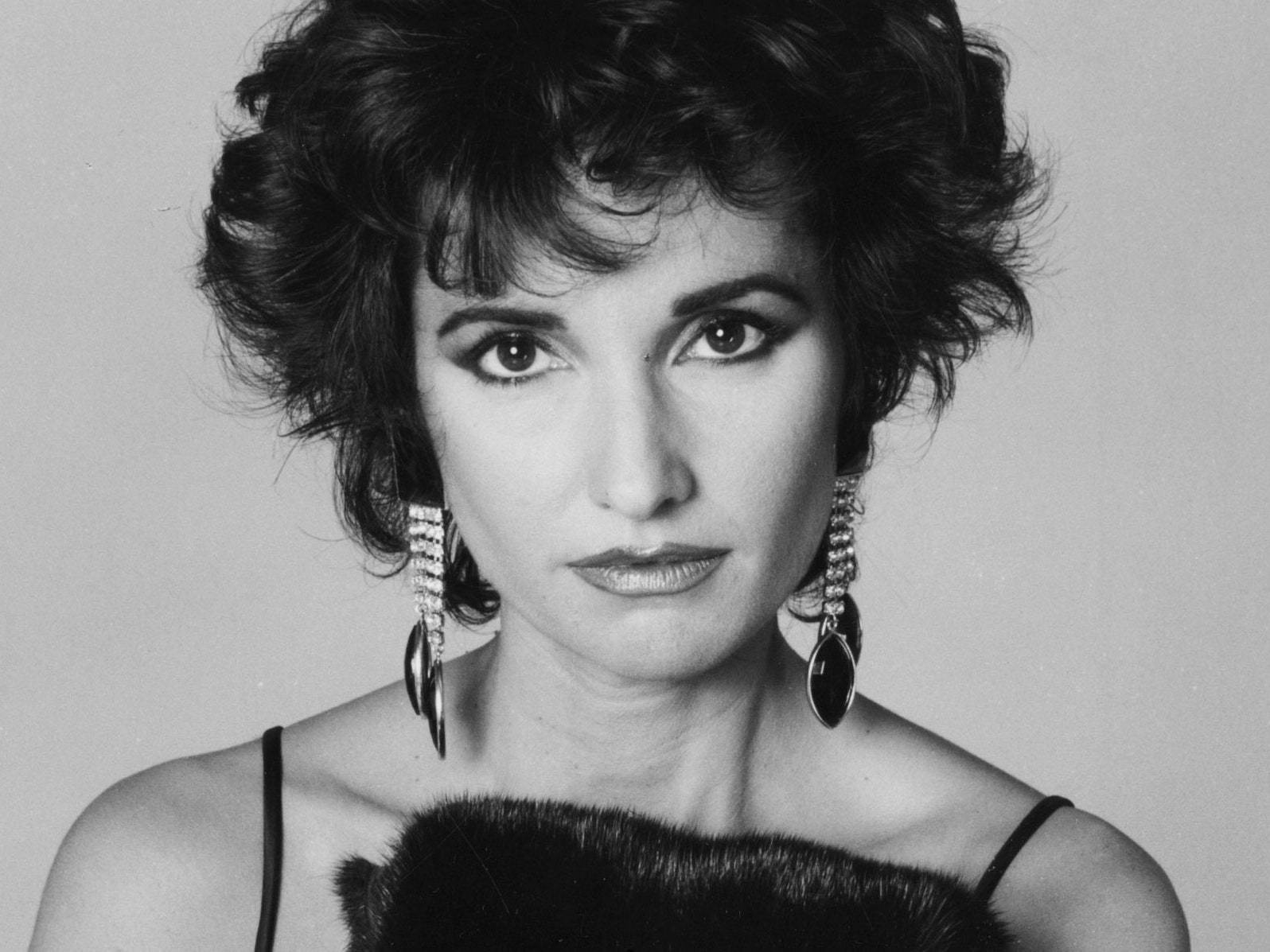 Young Susan Lucci Bnw Portrait Wallpaper