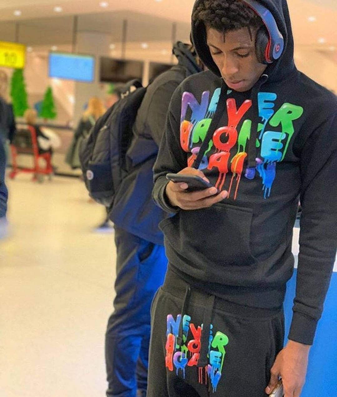 Youngboy Never Broke Again Using Phone Wallpaper