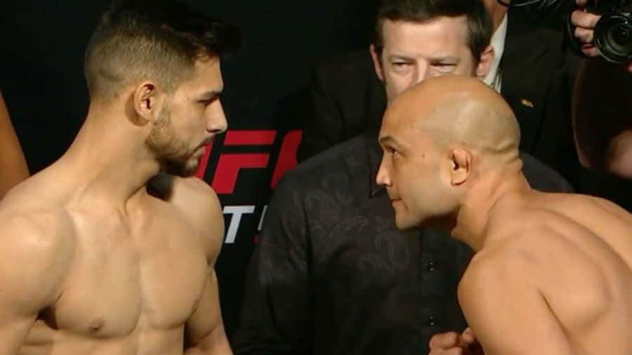 B.j. Penn Posing With Yair Rodriguez Wallpaper