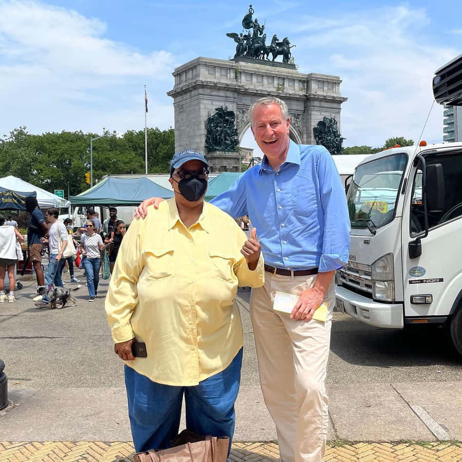 Bill De Blasio In A Busy Street Wallpaper