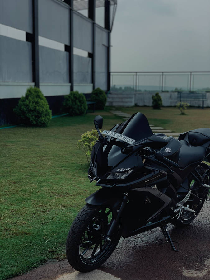 Black R15 V3 Sports Bike Wallpaper