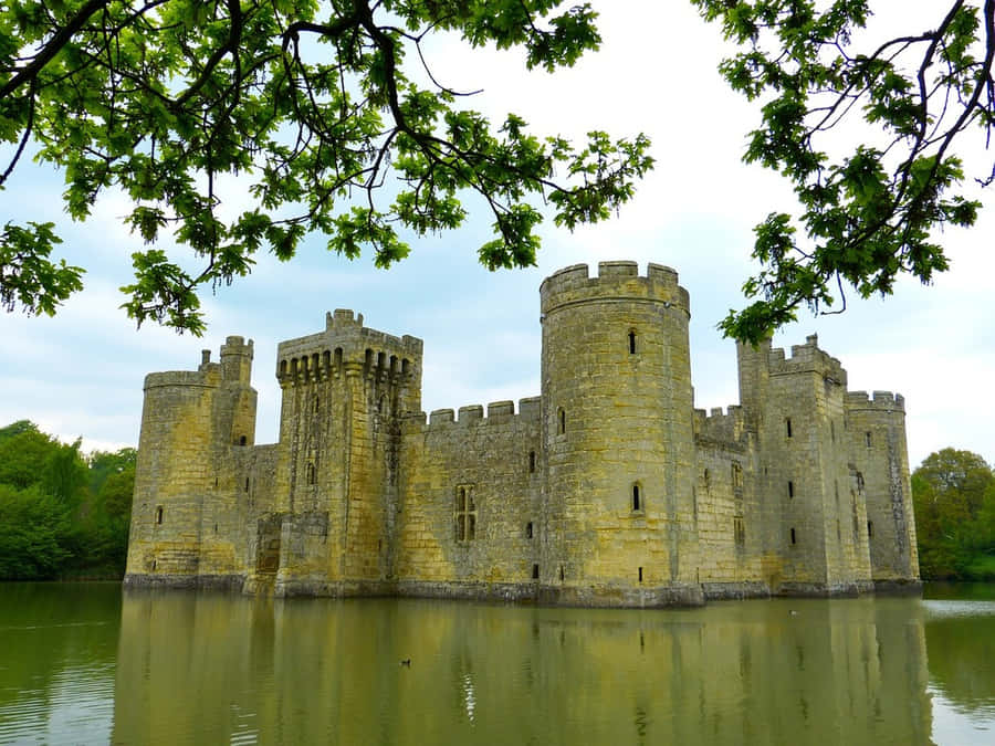 Bodiam Castle Serene Waterside View Wallpaper