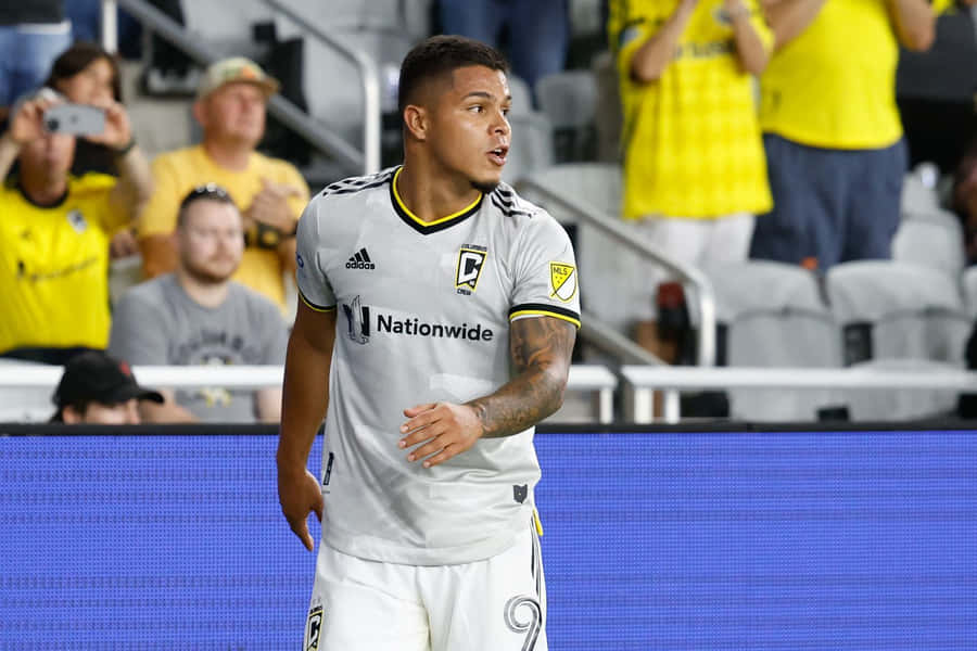 Cucho Hernandez Gray Nationwide Columbus Crew Wallpaper