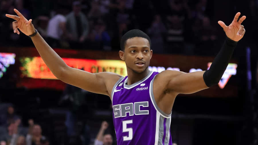 De'aaron Fox Sacramento Kings Player Wallpaper