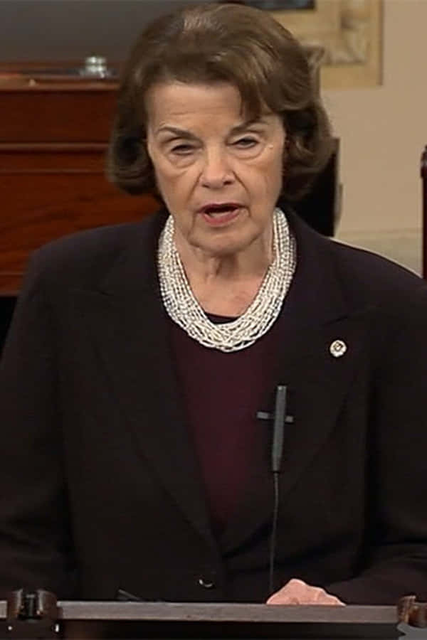 Dianne Feinstein Announcing Something Wallpaper