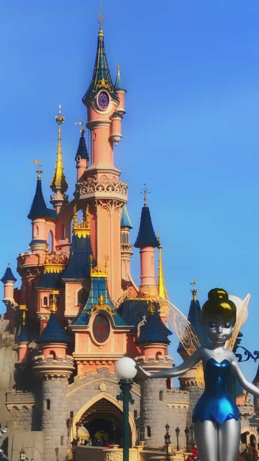 Disneyland Paris With Tinkerbell Statue Wallpaper
