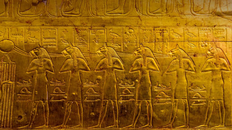 Egyptian Museum's Tomb Of Tut Ankh Amun Wallpaper