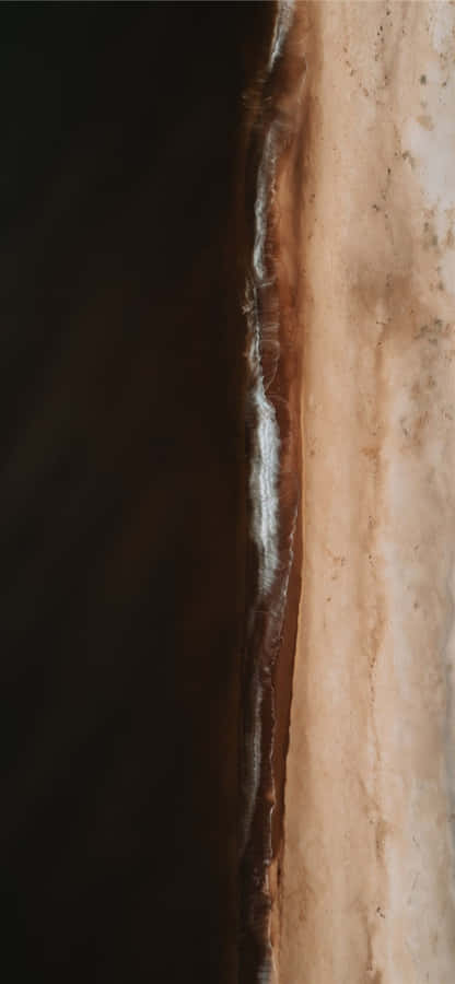 Enjoy The Warmth Of Brown And White Contrasted Wallpaper To Suit Your Home Décor Wallpaper