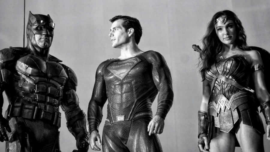 Ezra Miller As The Flash In Zack Snyder's Justice League Wallpaper