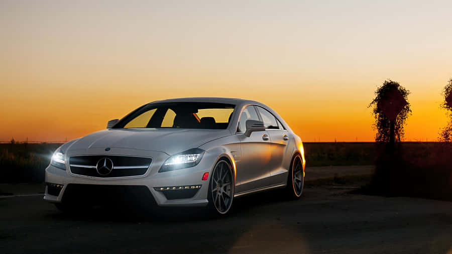 Feel The Power Of The Mercedes Benz Wallpaper