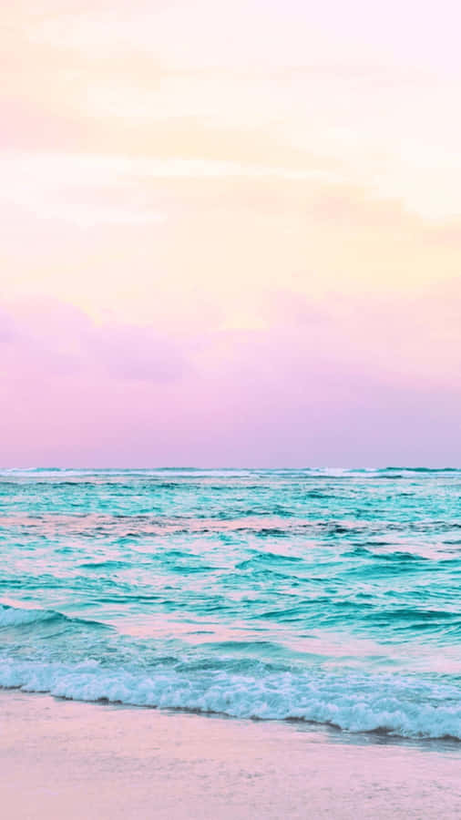 Here's A Glimpse Of Natural Beauty With A View Of A Pretty Ocean. Wallpaper