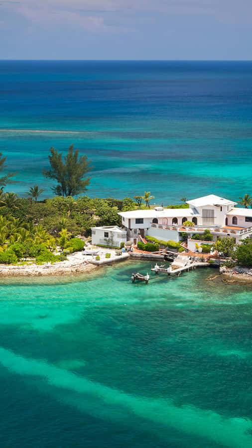Island Beach Resort In The Caribbean Sea Wallpaper