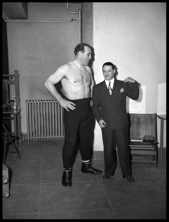 Italian Boxer Primo Carnera Wearing Boxing Tights Wallpaper