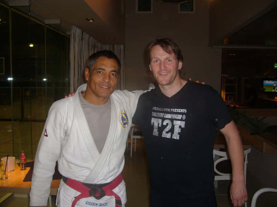 Legendary Jiu-jitsu Master Rickson Gracie In Training Mode Wallpaper