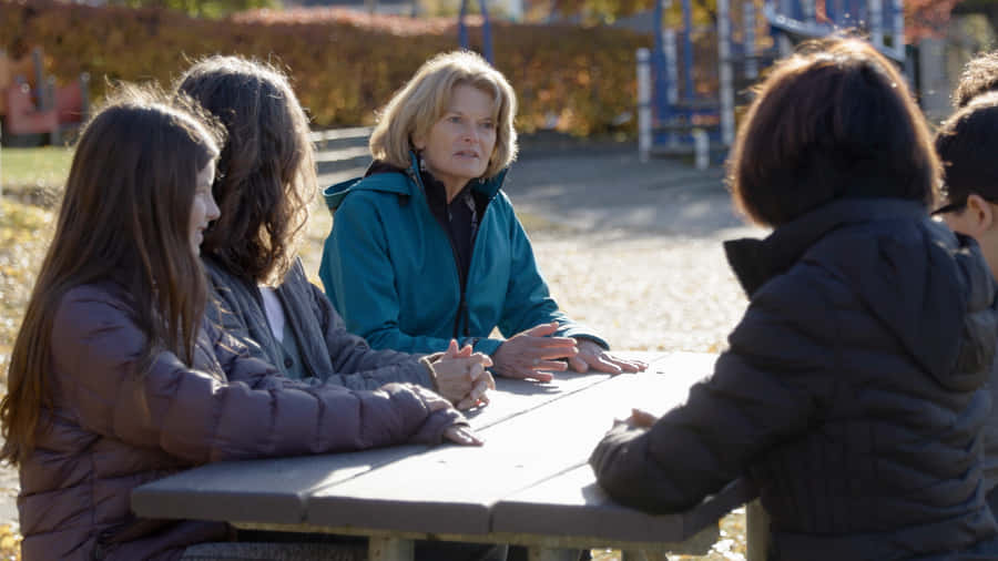 Lisa Murkowski Speaking At Playground Wallpaper