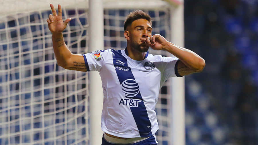 Lucas Cavallini Celebrating Goal Soccer Match Wallpaper