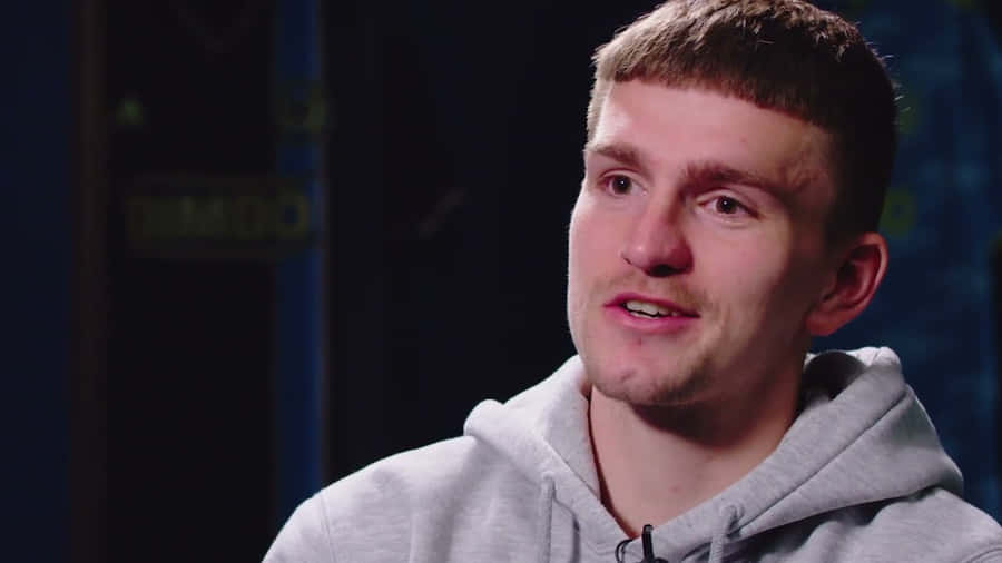 Mikael Uhre Interview Moment Wallpaper