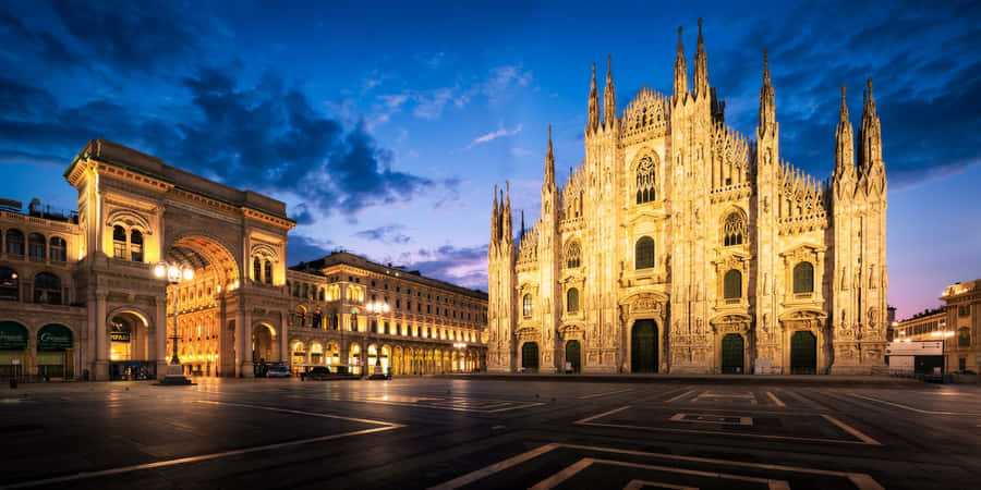 Milan Cathedral At Night Wallpaper