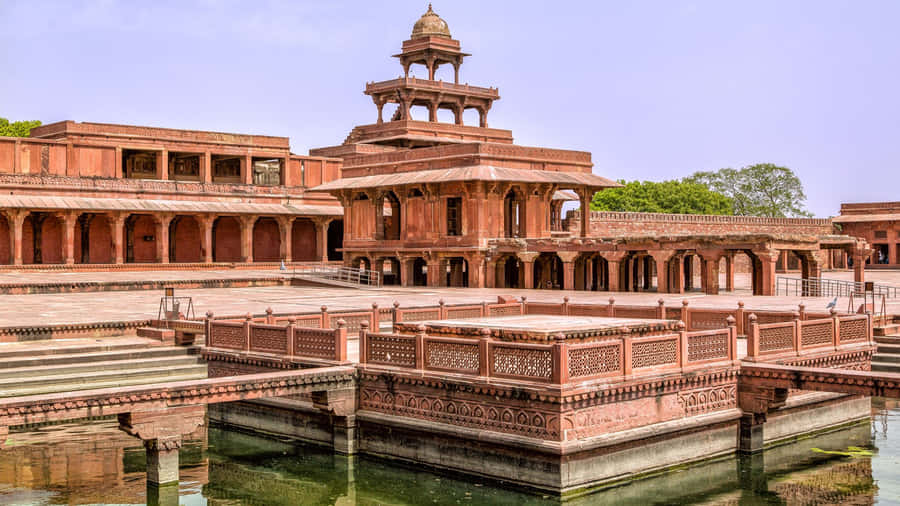 Panch Mahal In Fatehpur Sikri Wallpaper