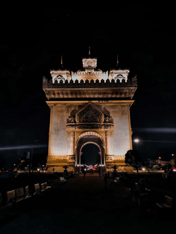 Patuxai In Vientiane At Night Wallpaper