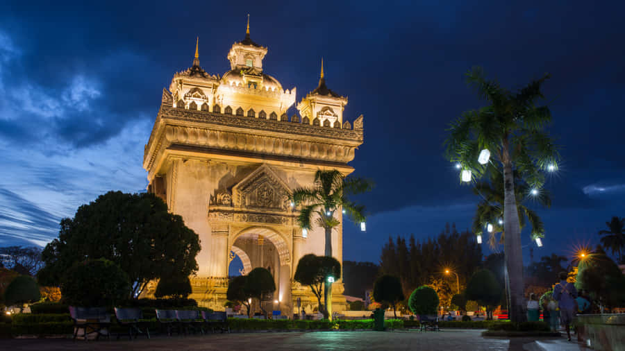 Patuxai In Vientiane Wallpaper