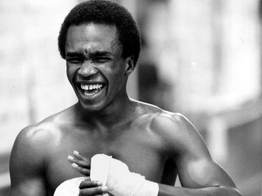 Ray Leonard Smiling In Black And White Wallpaper