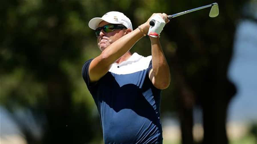 Robert Allenby Powerful Swing Wallpaper